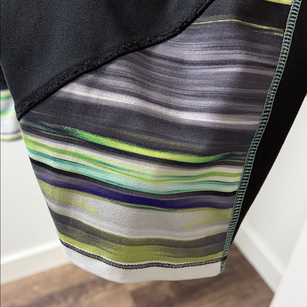 Maurices InMotion Capris - Picture 4 of 5